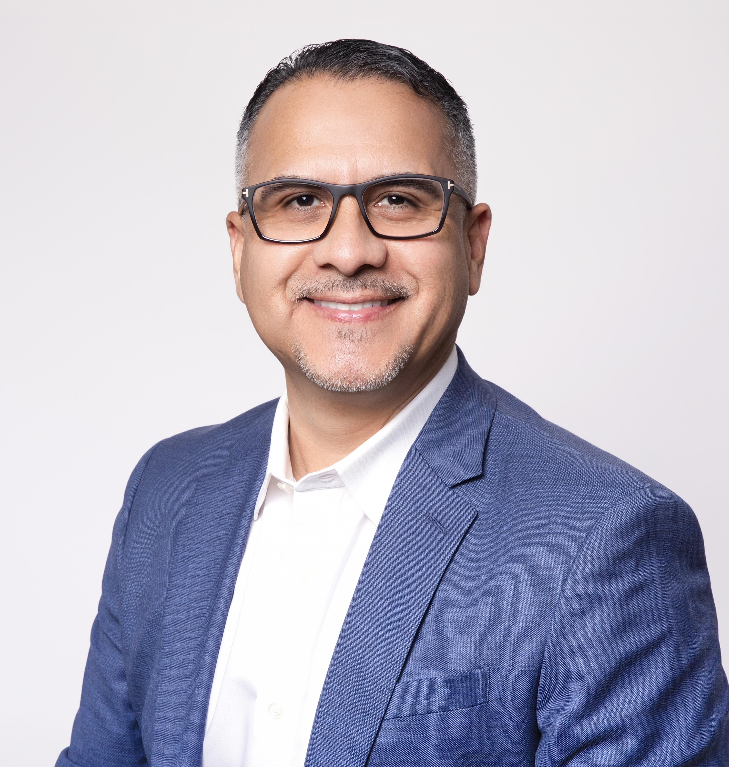 Fidel Dorado Photo